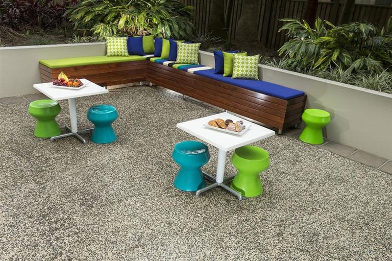 هتل Mantra Broadbeach On The Park