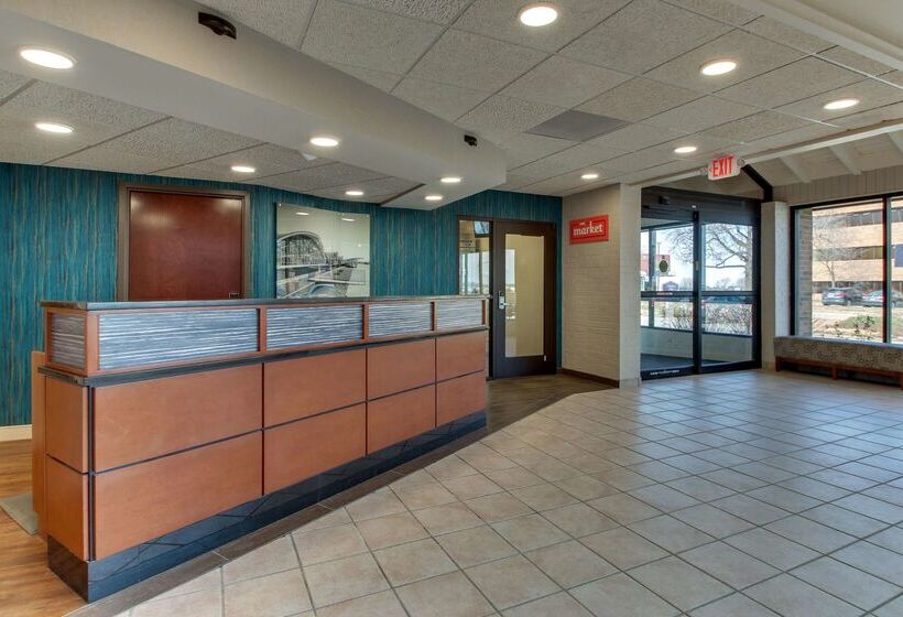 Отель Pear Tree Inn St Louis Airport