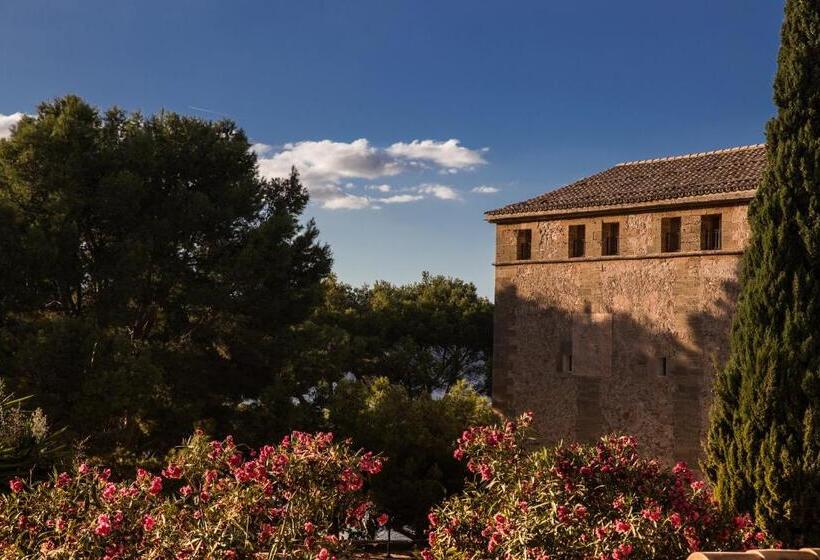 فندق ريفى Petit Hotel Hostatgeria La Victoria