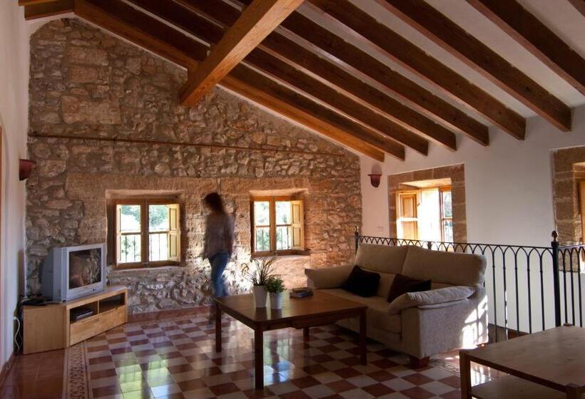 فندق ريفى Petit Hotel Hostatgeria La Victoria