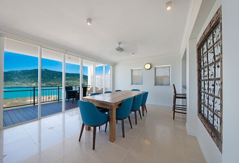 Отель The Sebel Whitsundays
