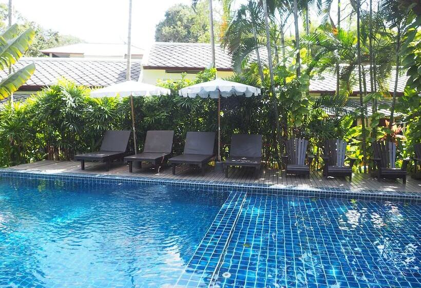 Lima Bella Resort