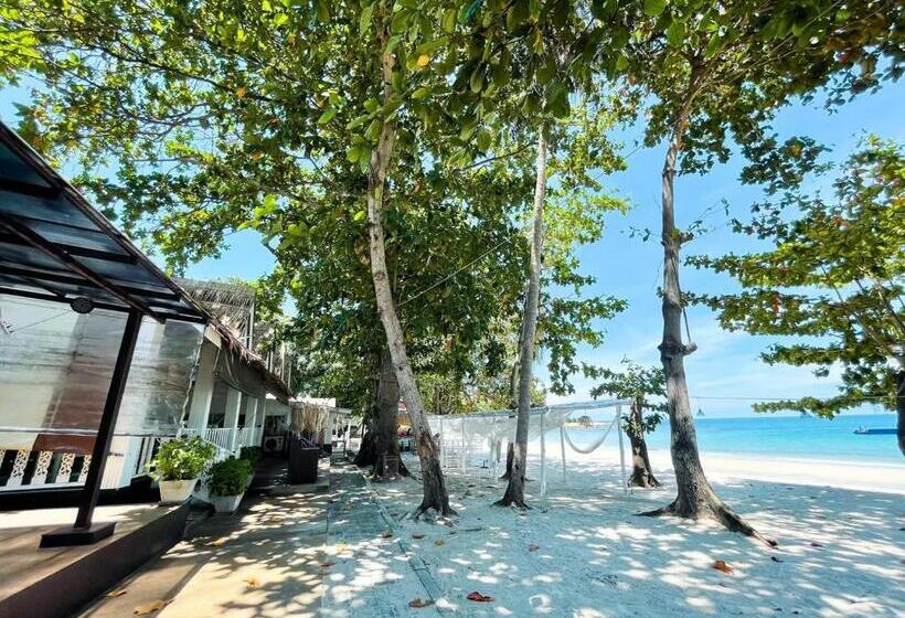 Malibu Samed Resort