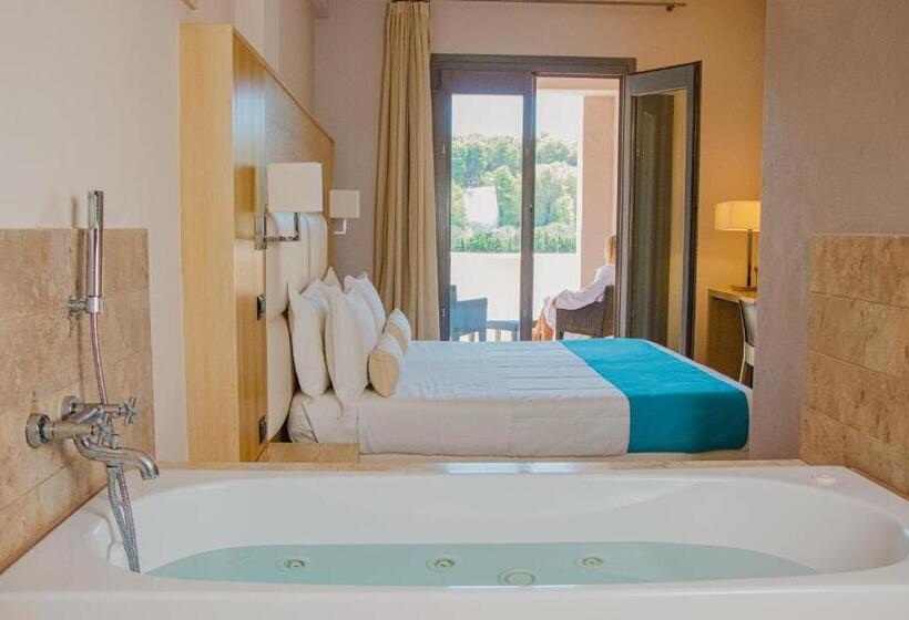 استراحتگاه Basiliani   Cdshotels