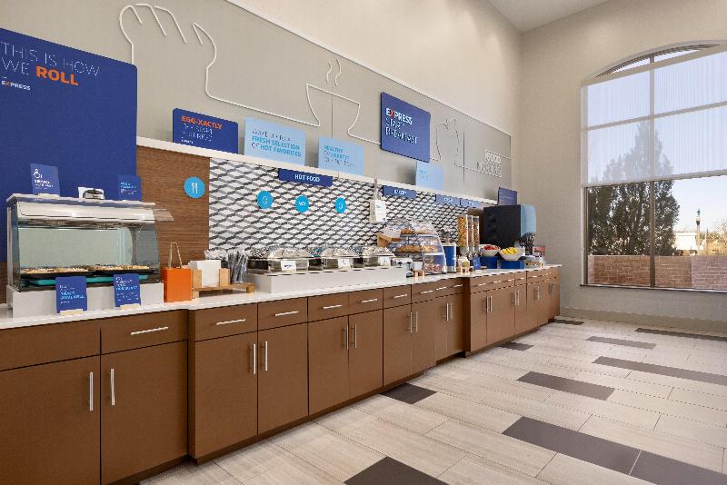 Holiday Inn Express Hotel & Suites Opelika Auburn, An Ihg