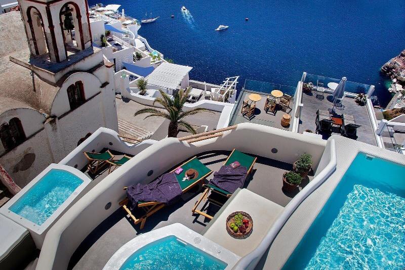 هتل Aperto Suites  Adults Only