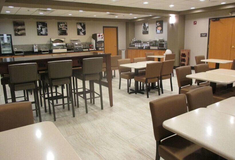 هتل Best Western Plus Omaha Airport Inn