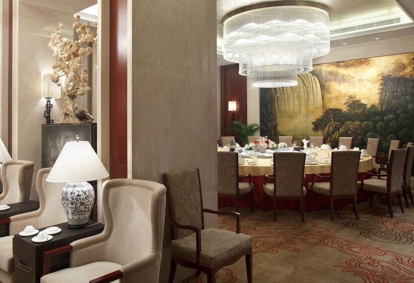 هتل Crowne Plaza Xiangyang, An Ihg