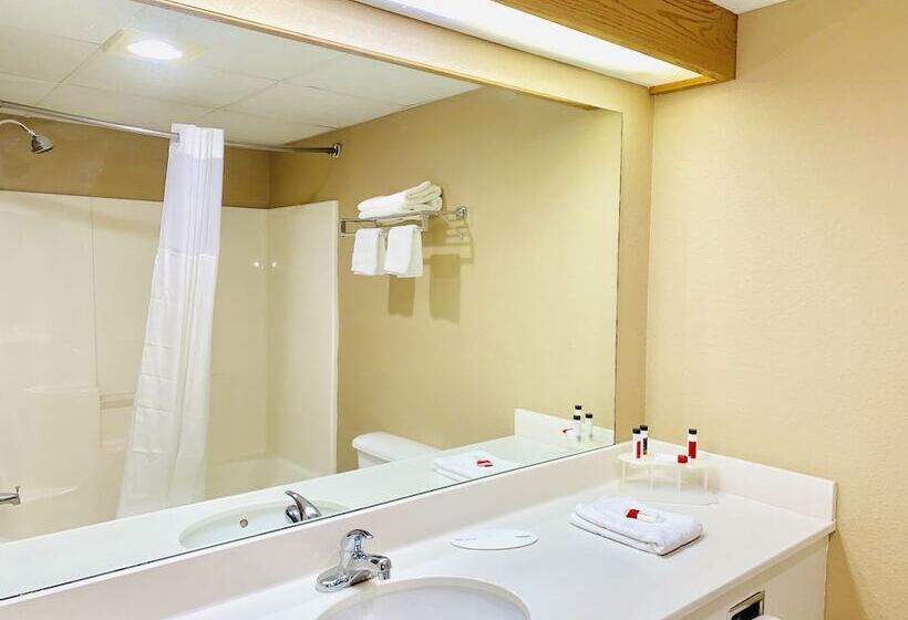 酒店 Days Inn & Suites By Wyndham Cuba