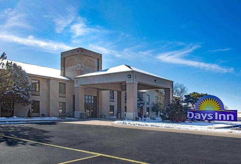酒店 Days Inn & Suites By Wyndham Cuba