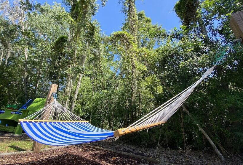 בית מלון כפרי Holiday Inn Express Suites Plant City By Ihg