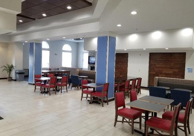 فندق Holiday Inn Express Birch Run Frankenmuth Area, An Ihg