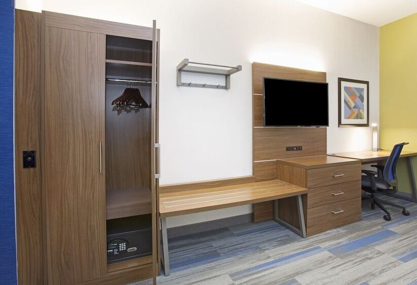 فندق Holiday Inn Express Kansas City   At The Legends!, An Ihg