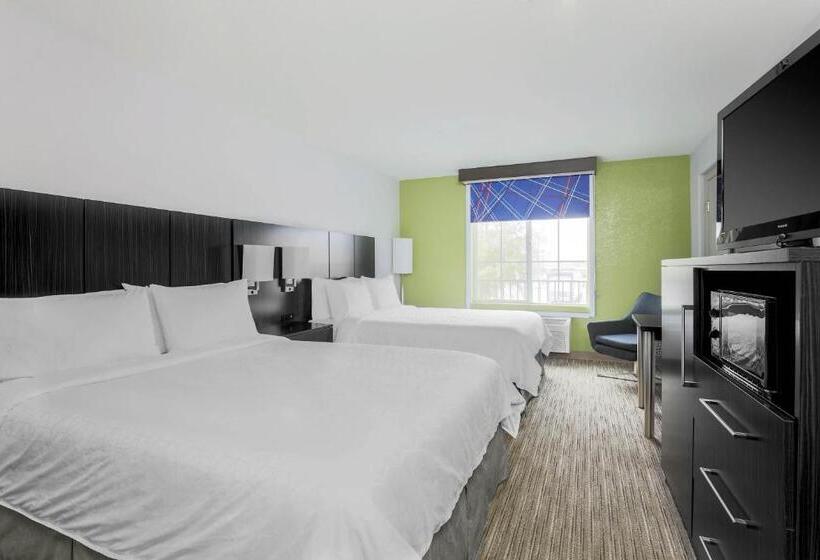 هتل Holiday Inn Express Lancaster, An Ihg