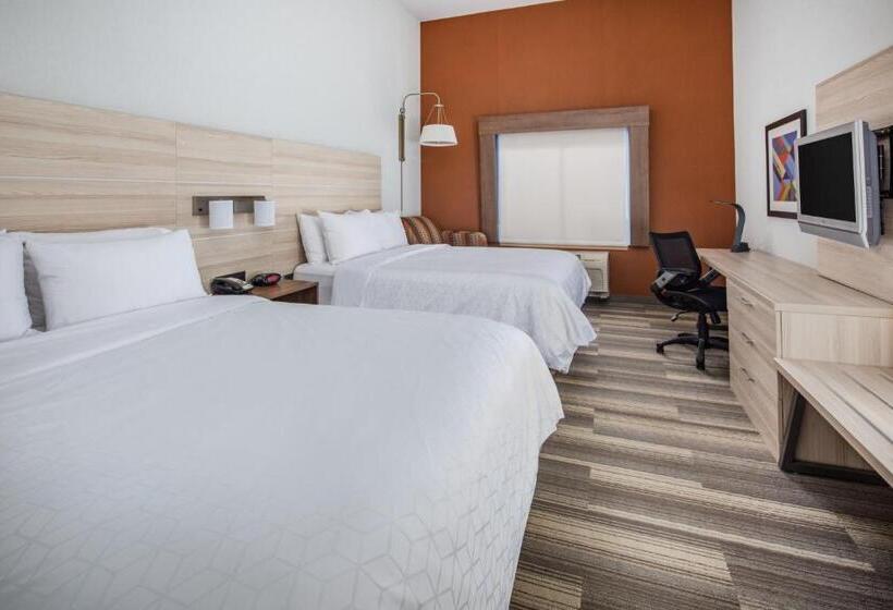 فندق Holiday Inn Express Ontario, An Ihg