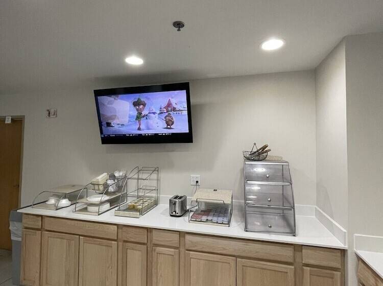 فندق Clarion Pointe Dillard Near Blue Ridge Mountains