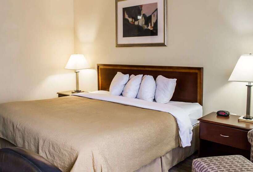 ホテル Quality Inn Fuquay Varina East