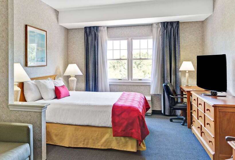 فندق Ramada By Wyndham Saco/old Orchard Beach Area