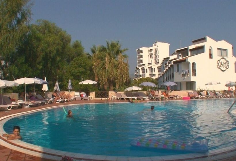 هتل Sentinus Beach