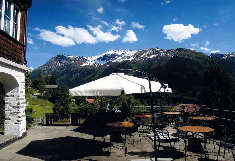 Klosters Youth Hostel