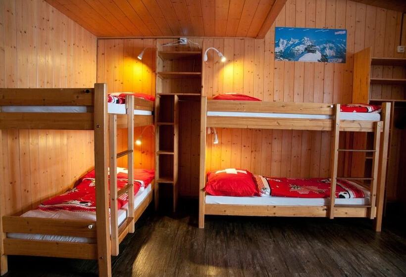 Valley Hostel