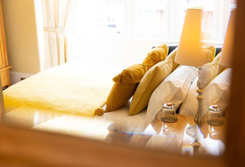 민박 All Seasons Boutique Hotels