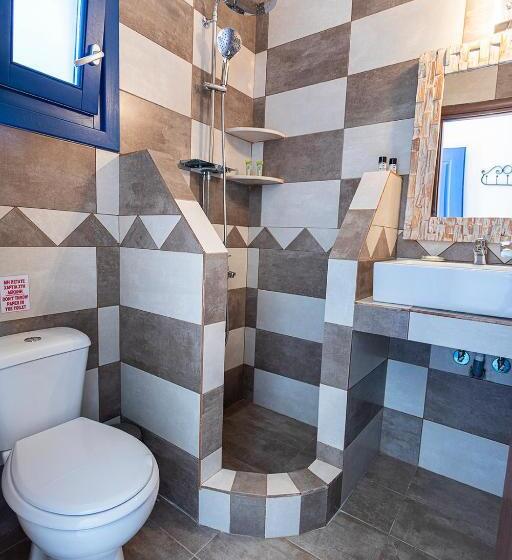 فندق Alexandros By The Beach   Serifos