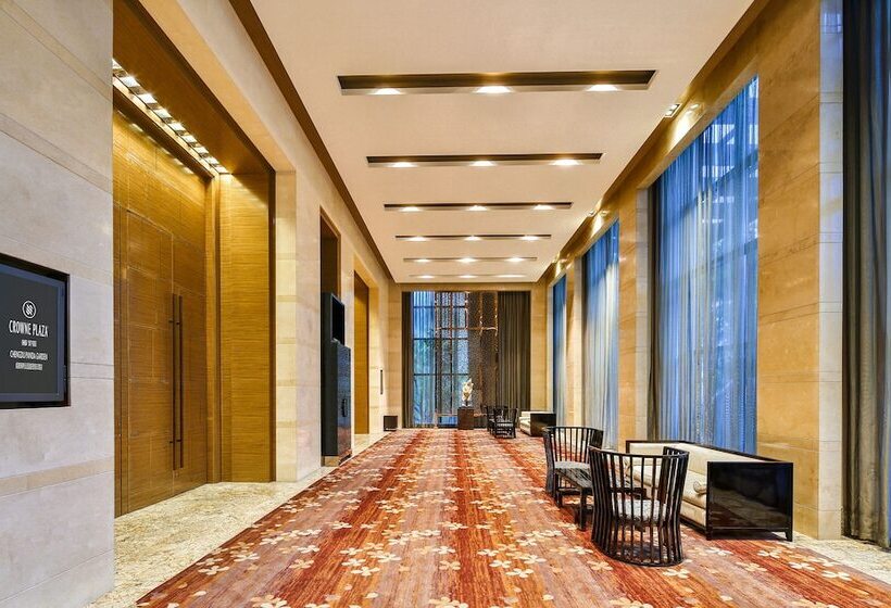 בית מלון כפרי Crowne Plaza Chengdu Panda Garden By Ihg