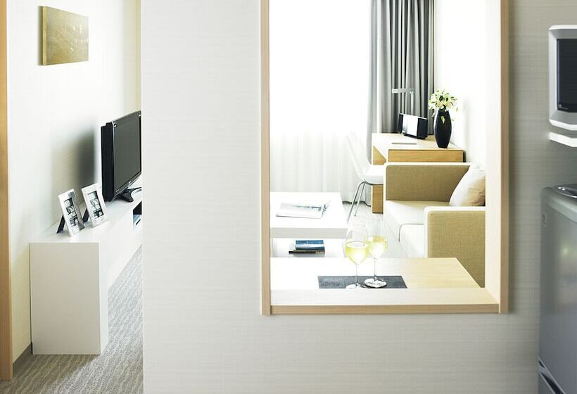 Отель Fraser Residence Nankai Osaka