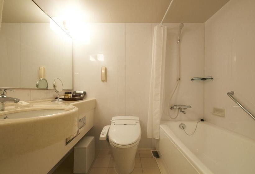 Отель Fraser Residence Nankai Osaka