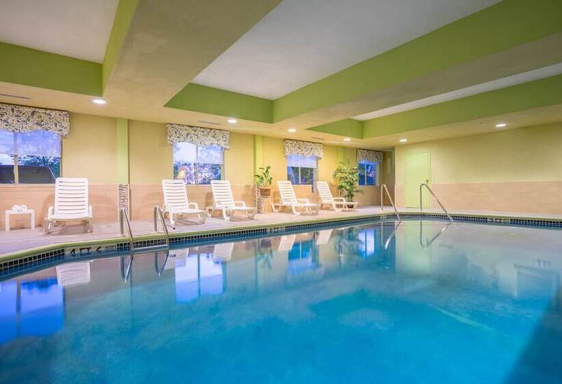 酒店 Holiday Inn Express And Suites   Quakertown, An Ihg