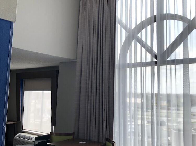 酒店 Holiday Inn Express And Suites   Quakertown, An Ihg