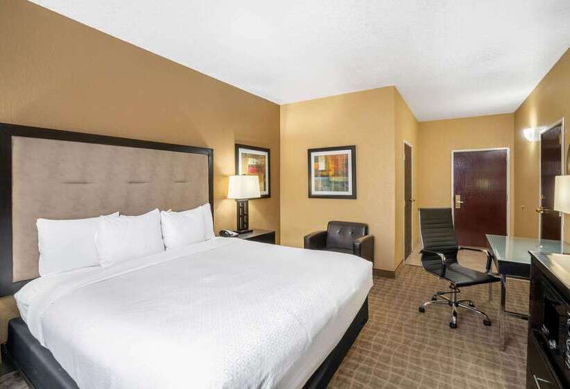 בית מלון כפרי La Quinta Inn & Suites By Wyndham Hot Springs