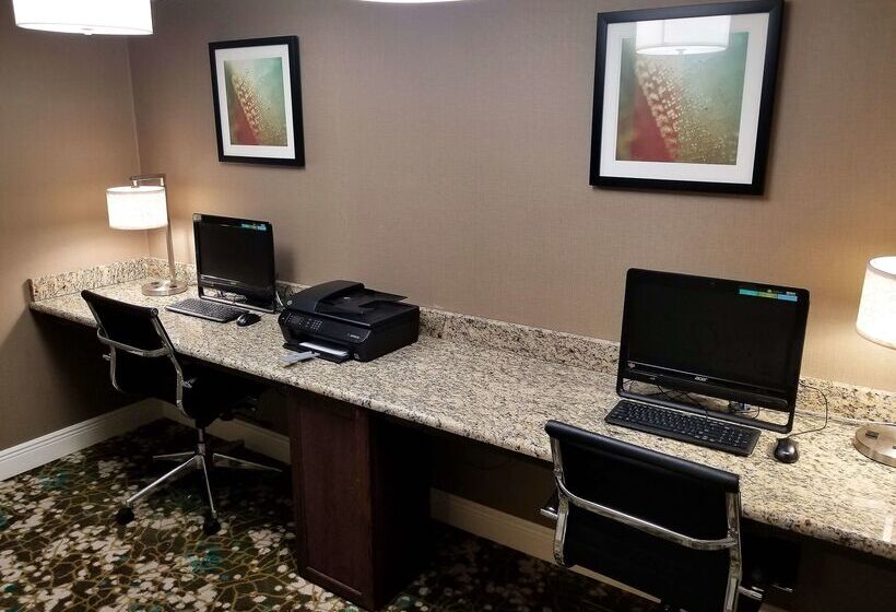 Best Western Plus Sebastian Hotel & Suites