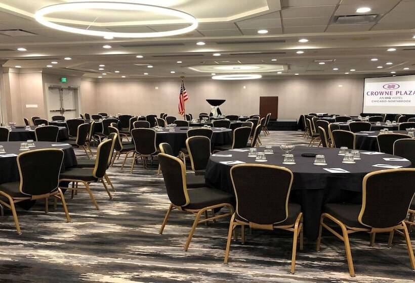 هتل Crowne Plaza Chicago Northbrook, An Ihg