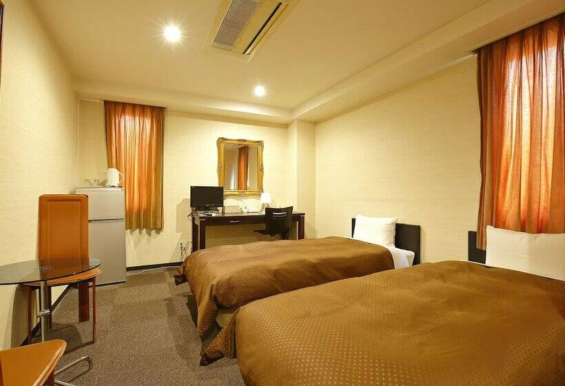 فندق Grampus Inn Osaka