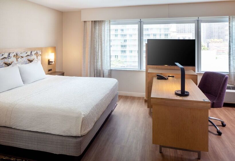 هتل Hampton Inn & Suites Miami/brickelldowntown