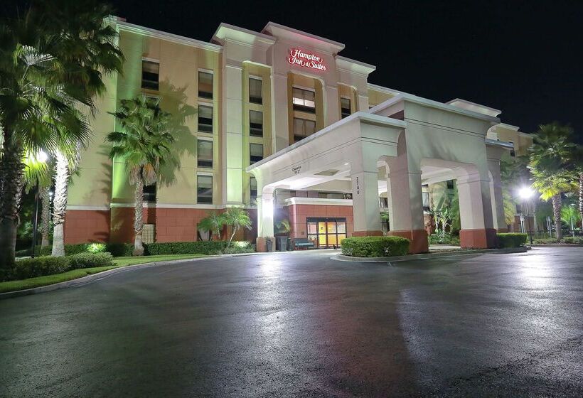 Отель Hampton Inn & Suites Tampawesley Chapel