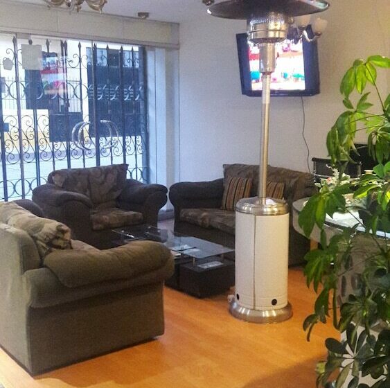 ホテル La Casa De Manuelita Inn