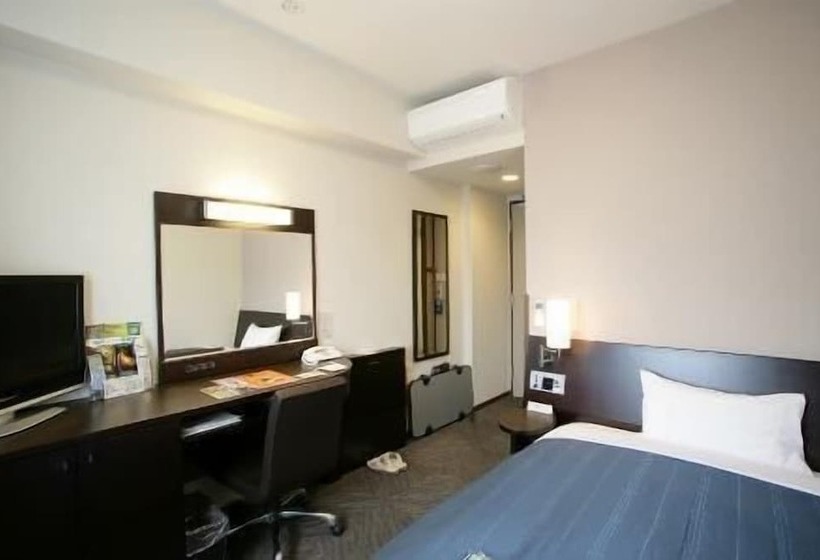 هتل Route Inn Kanda Ekimae