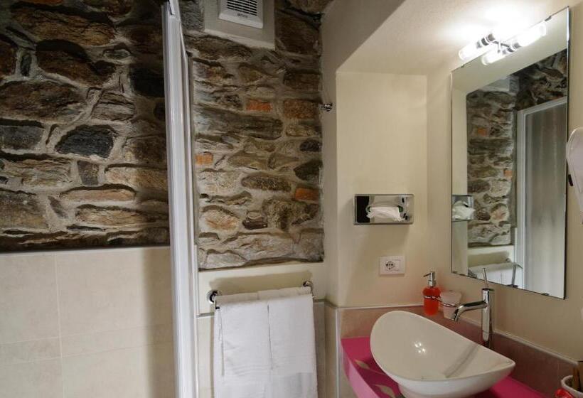 تختخواب و صبحانه Locanda Di Orta