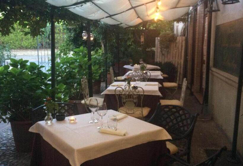 فندق Albergo & Ristorante Selvatico