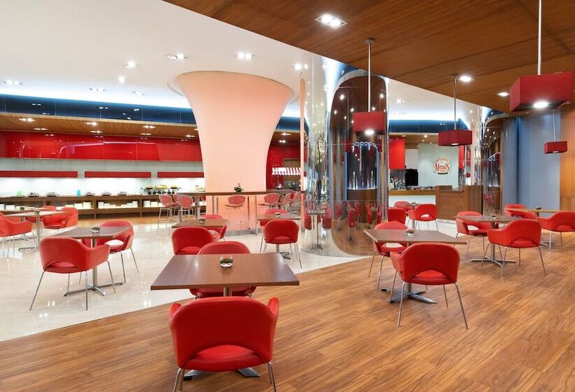 هتل Ibis Bandung Trans Studio