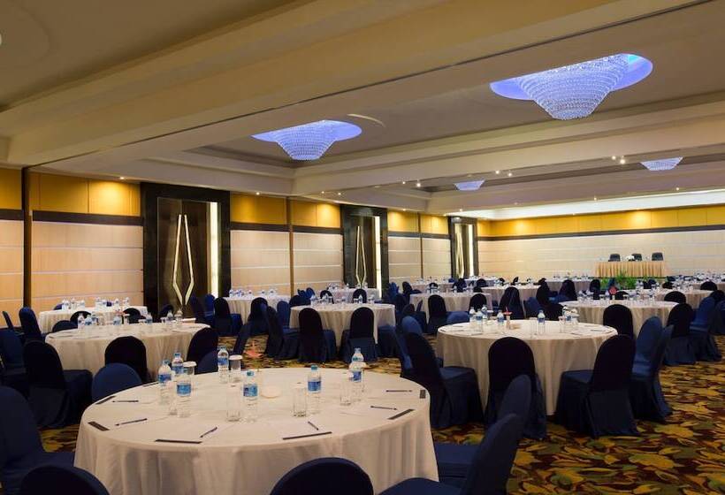 Novotel Manado Golf Resort & Convention Center