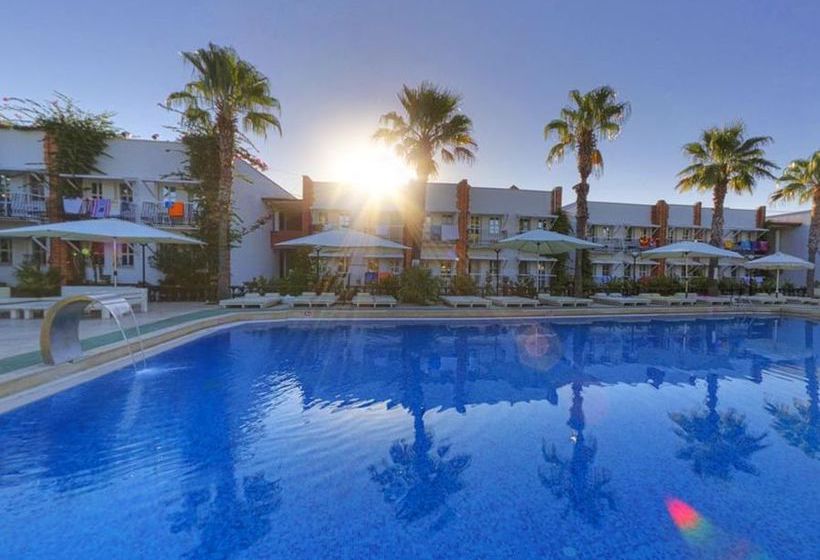 فندق Club Arinna