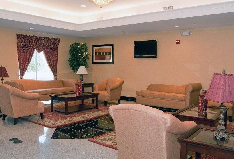 בית מלון כפרי Comfort Suites Near Indianapolis Airport