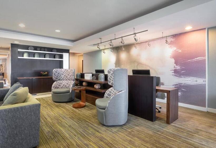هتل Courtyard By Marriott Princeton