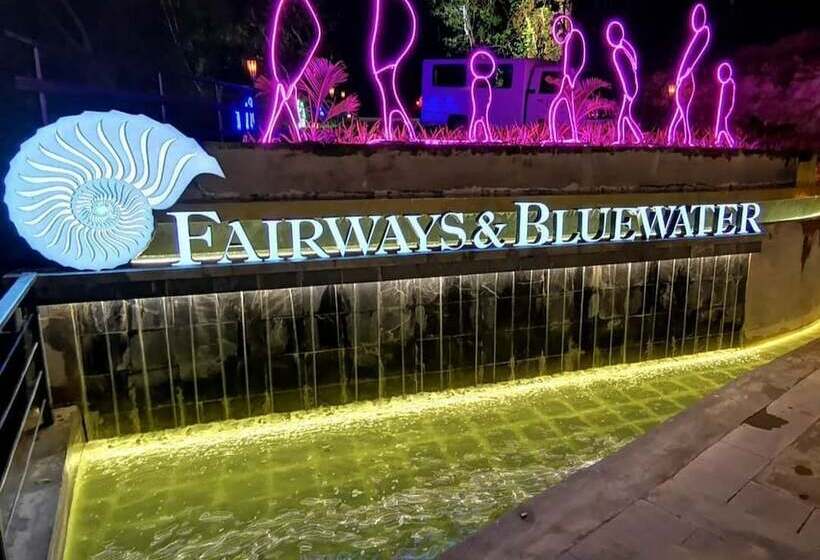 בית מלון כפרי Fairways And Bluewater Boracay