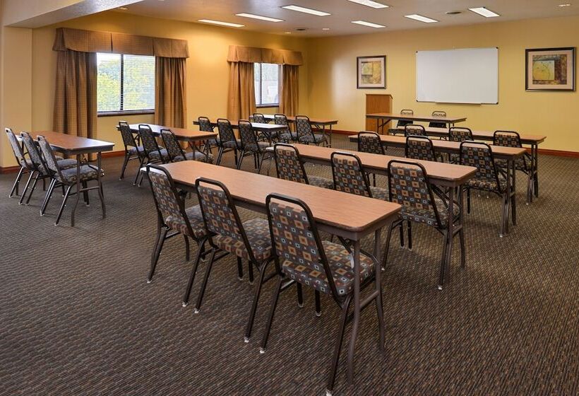 هتل Holiday Inn Express Morgantown, An Ihg