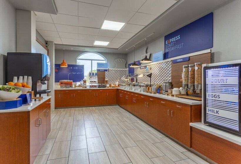 酒店 Holiday Inn Express Rockford Loves Park, An Ihg